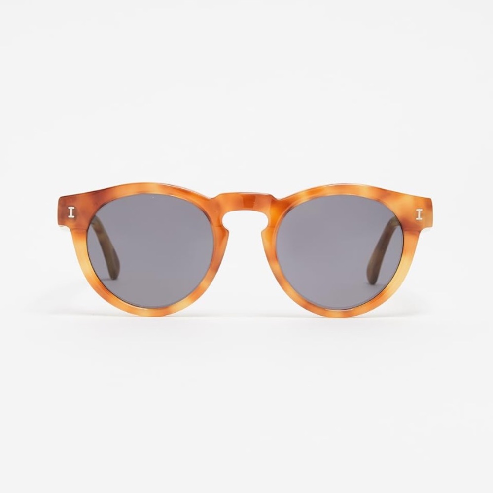 Illesteva sunglasses